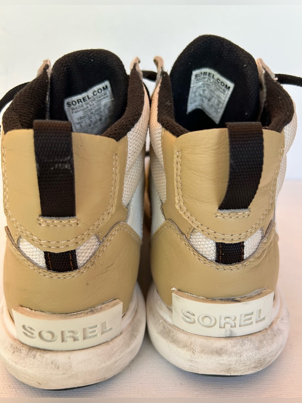 Sorel Explorer boot bundle - Picture 12 of 15